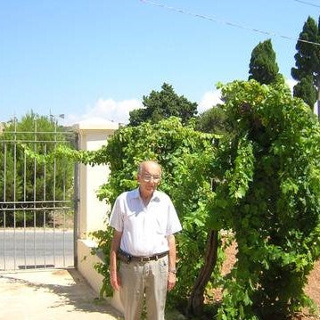 Meet Roger Aquilina - Malta's Renowned Oenologist