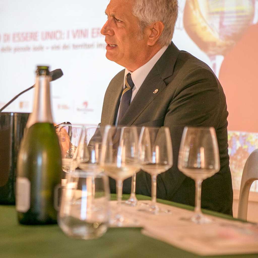 Special Guest:Bartolomeo Roberto Lepori