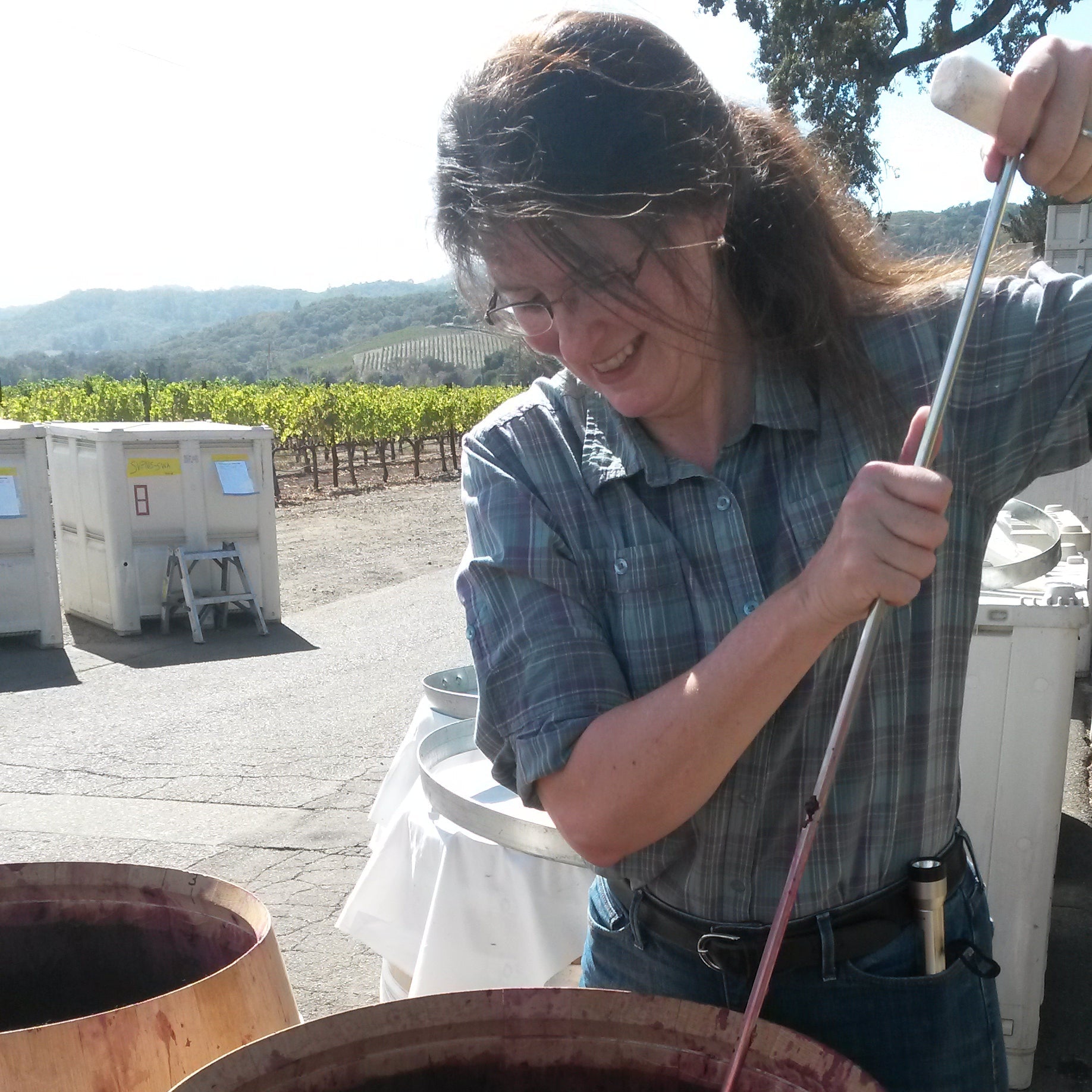 Julie Lumagir Art Noveau Wines